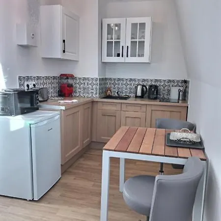 Les Suites Fénelon Le Cateau-Cambresis Extérieur photo