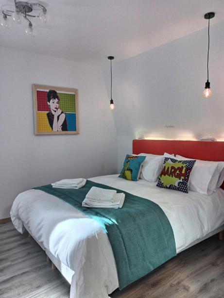 Les Fenelon Apartment *